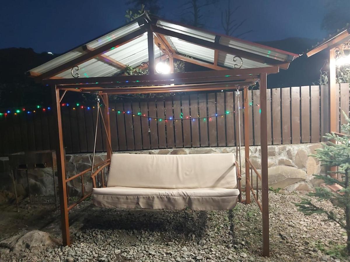 Konstantine'S Chalet Bakuriani Eksteriør bilde